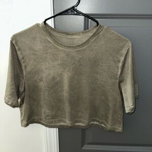 Lululemon Men’s Small Fundamental Tee Green Acid Wash, Hemmed to crop in store